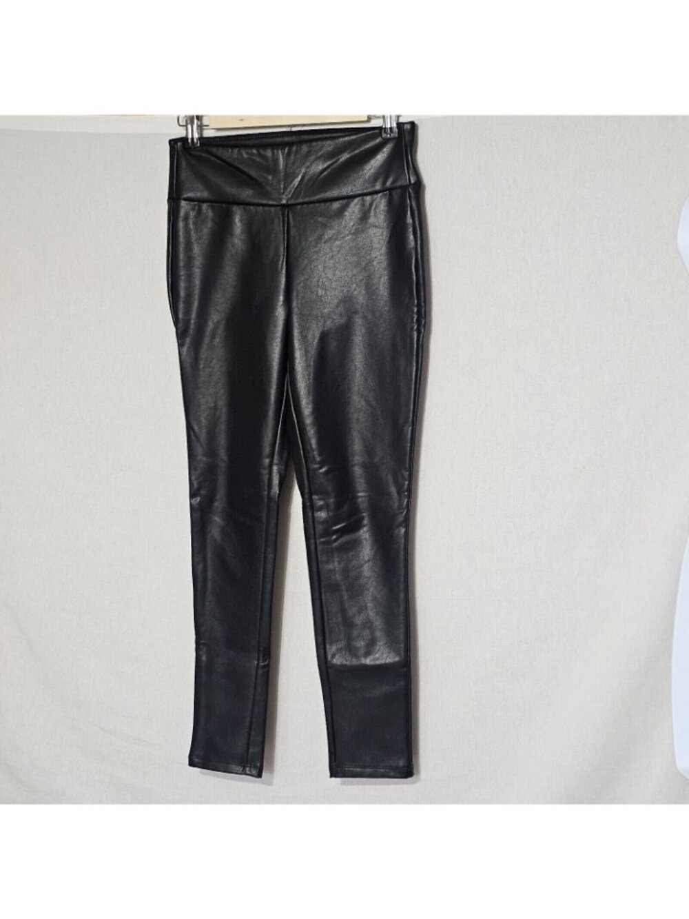 (A1343) Kendall + Kylie Leggings Women's Size Large Black Faux Leather Skinny Le - Picture 2 of 6